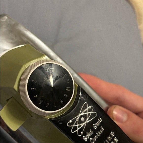 Solid State Control Kitchen Mixer Vintage Green Model R-14 IONA Made In USA - Picture 2 of 16